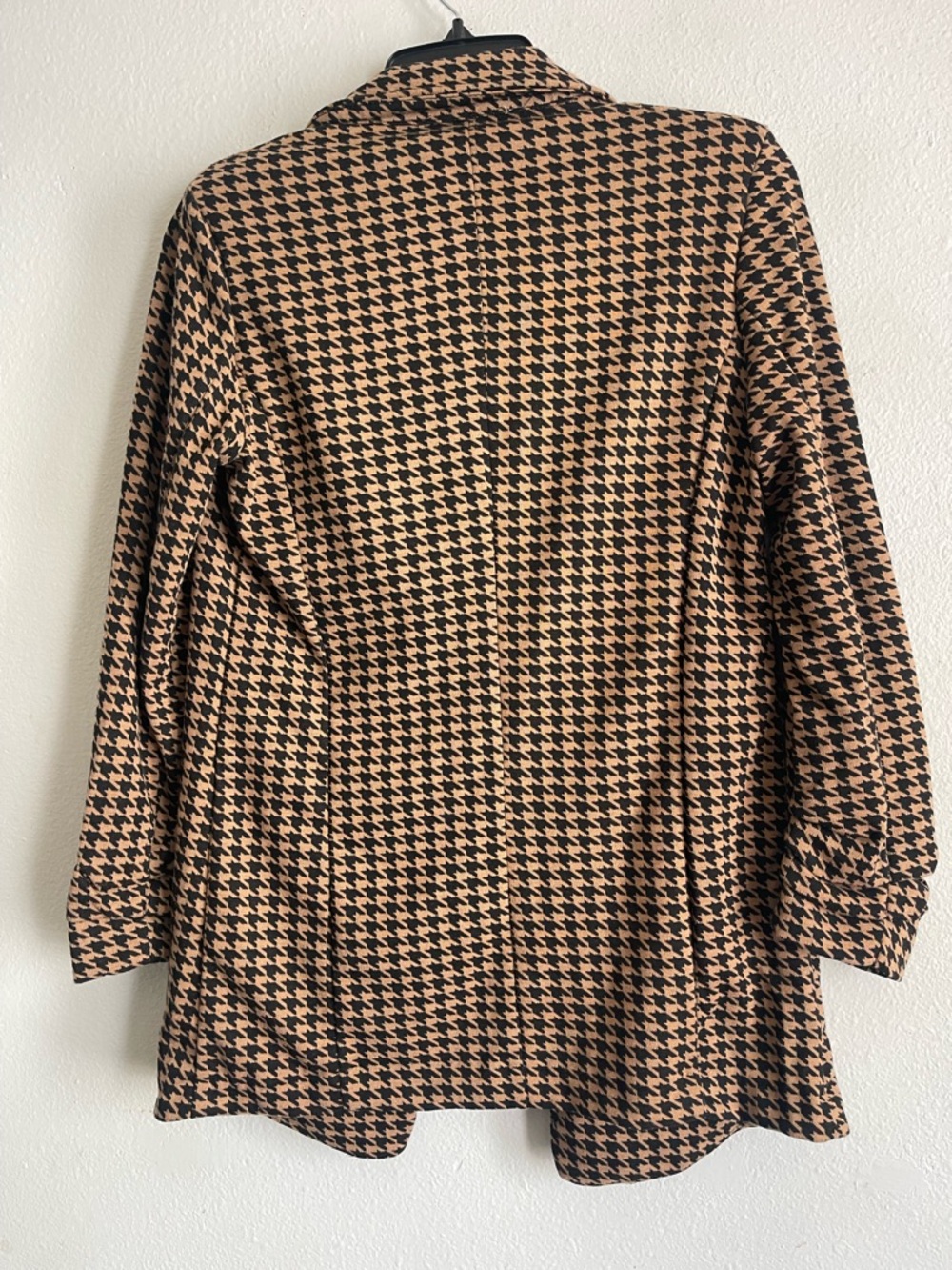 Philosophy Houndstooth Open Cardigan - Black & Camel - Picture 2 of 5